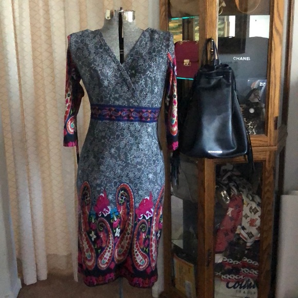 white mark sweater dress